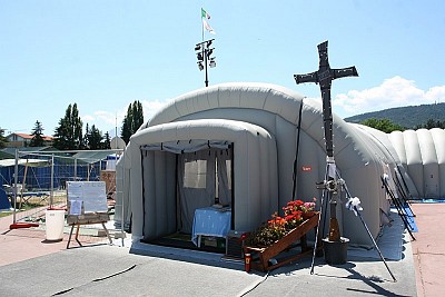 Foto 7 di 40