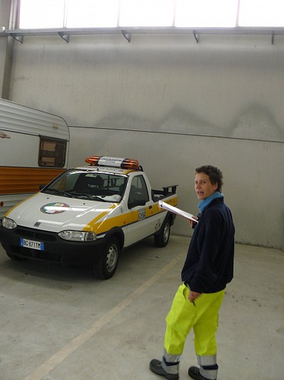 Foto 8 di 19