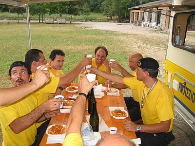 Foto 21 di 24