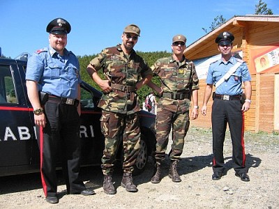Foto 7 di 12