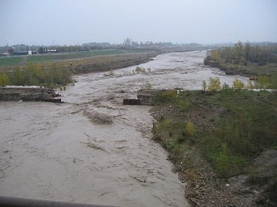 Foto 2 di 36