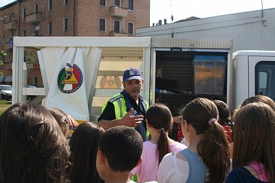 Foto 2 di 15