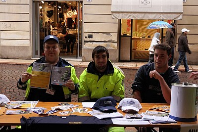 Foto 1 di 39