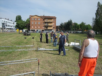 Foto 11 di 15