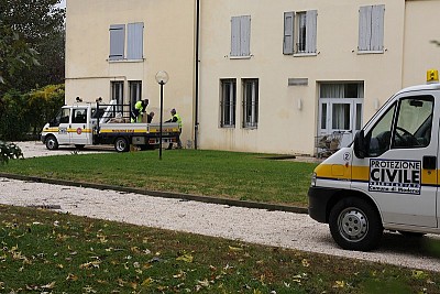 Foto 14 di 35