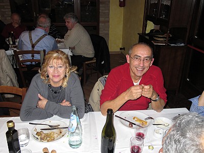 Foto 10 di 40
