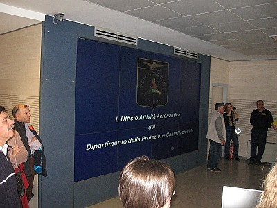 Foto 9 di 27