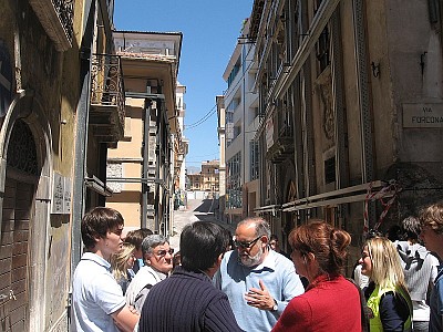 Foto 23 di 27