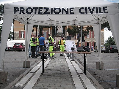 Foto 4 di 41