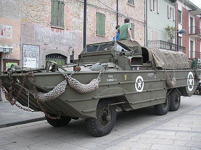 Foto 6 di 41