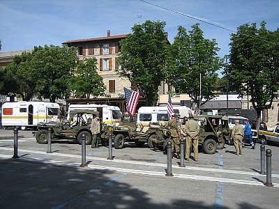 Foto 18 di 41