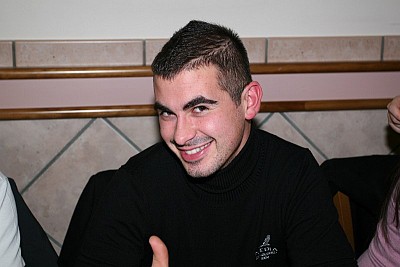Foto 12 di 57