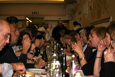 Foto 30 di 57