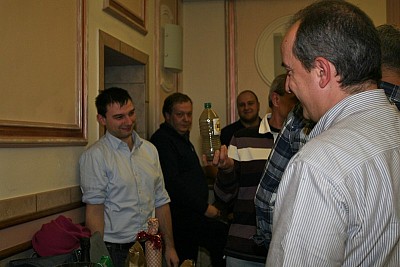 Foto 37 di 57