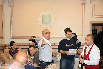 Foto 9 di 47