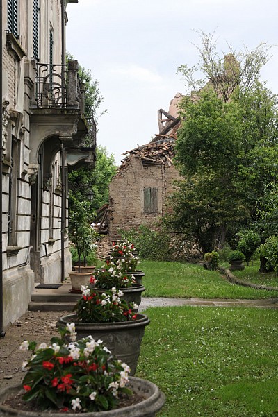 Foto 33 di 69