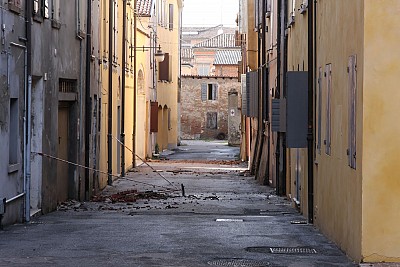 Foto 21 di 47