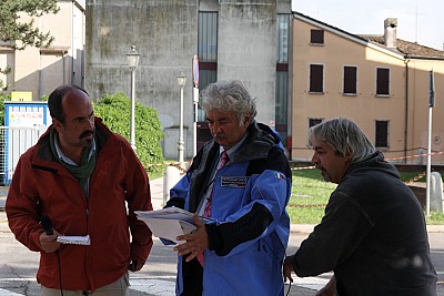 Foto 28 di 47