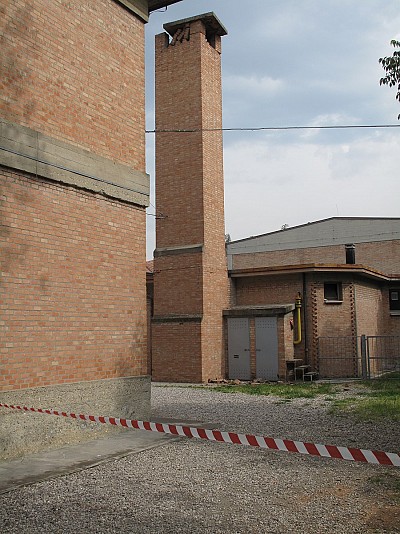 Foto 35 di 62