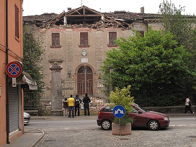 Foto 44 di 62