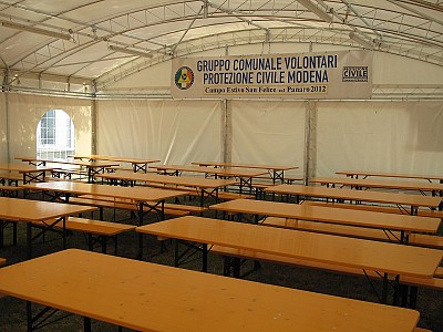 Foto 11 di 24