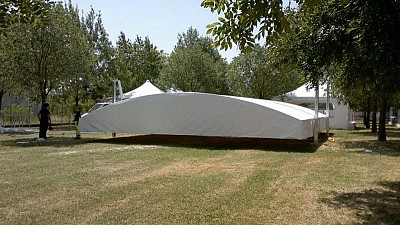 Foto 16 di 24