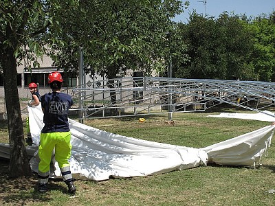 Foto 17 di 24