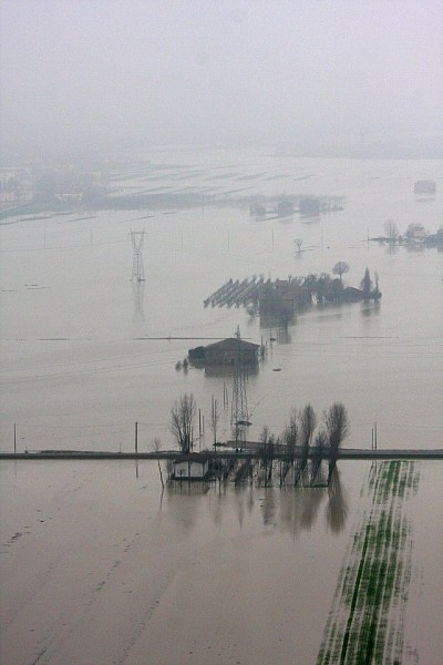 Foto 21 di 39