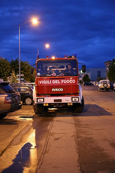 Foto 3 di 42
