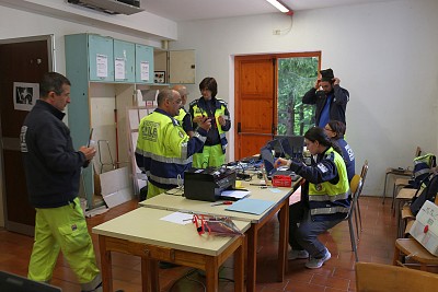 Foto 35 di 112
