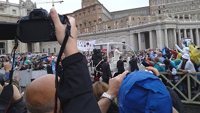 Foto 12 di 27