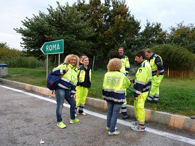 Foto 20 di 27