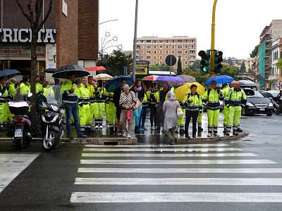 Foto 21 di 27