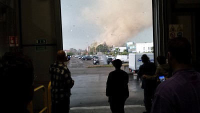 Foto 1 di 2