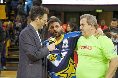 Foto 38 di 39