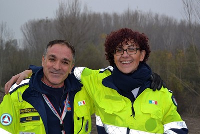 Foto 19 di 48