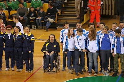 Foto 15 di 49