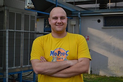 Foto 1 di 39