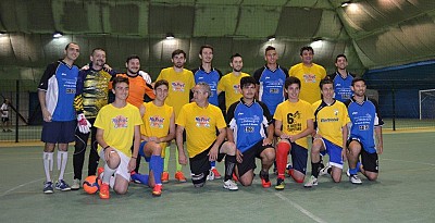 Foto 8 di 64