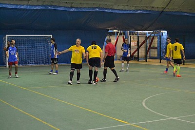 Foto 32 di 64