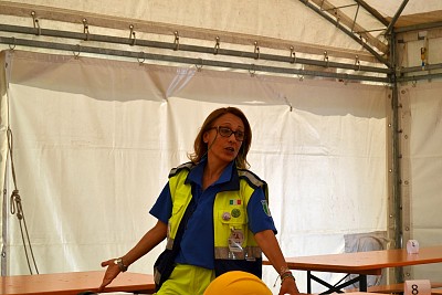 Foto 34 di 36