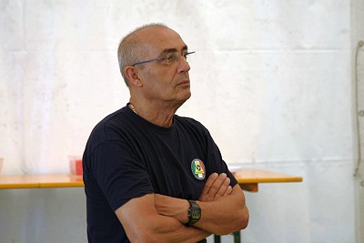 Foto 14 di 30