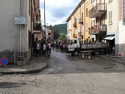 Foto 13 di 40