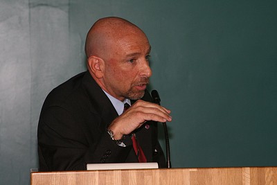 Foto 4 di 12
