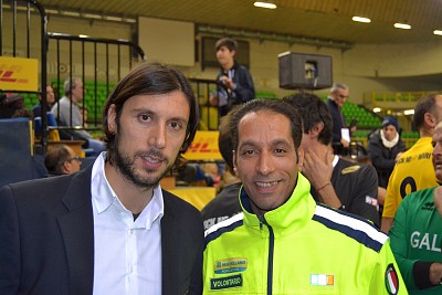 Foto 25 di 50