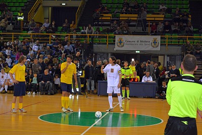 Foto 41 di 50