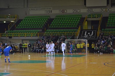 Foto 43 di 50