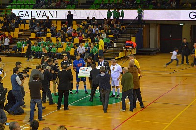 Foto 45 di 50