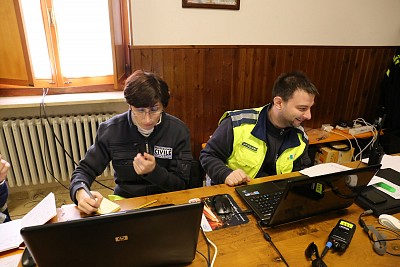 Foto 4 di 75