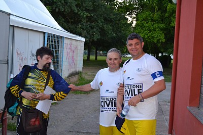 Foto 12 di 33